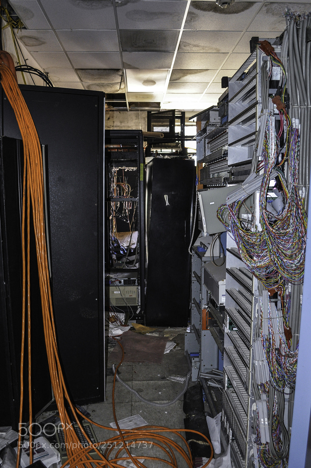 Nikon D5000 sample photo. Six flags - server photography