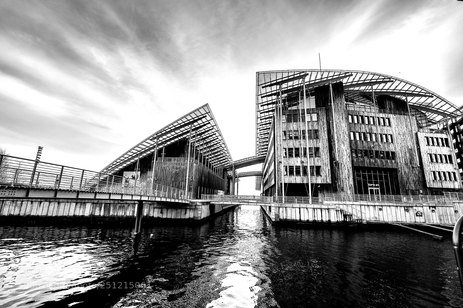 Fujifilm X-Pro1 sample photo. The astrup fearnley museum photography
