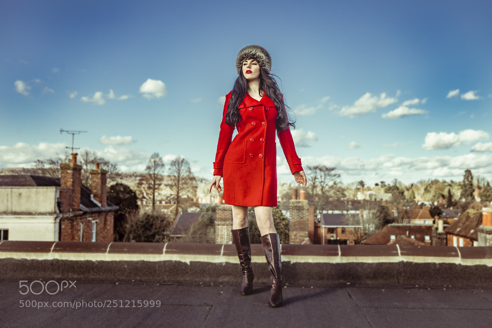 Canon EOS 5D Mark IV sample photo. Russian rooftop doll photography