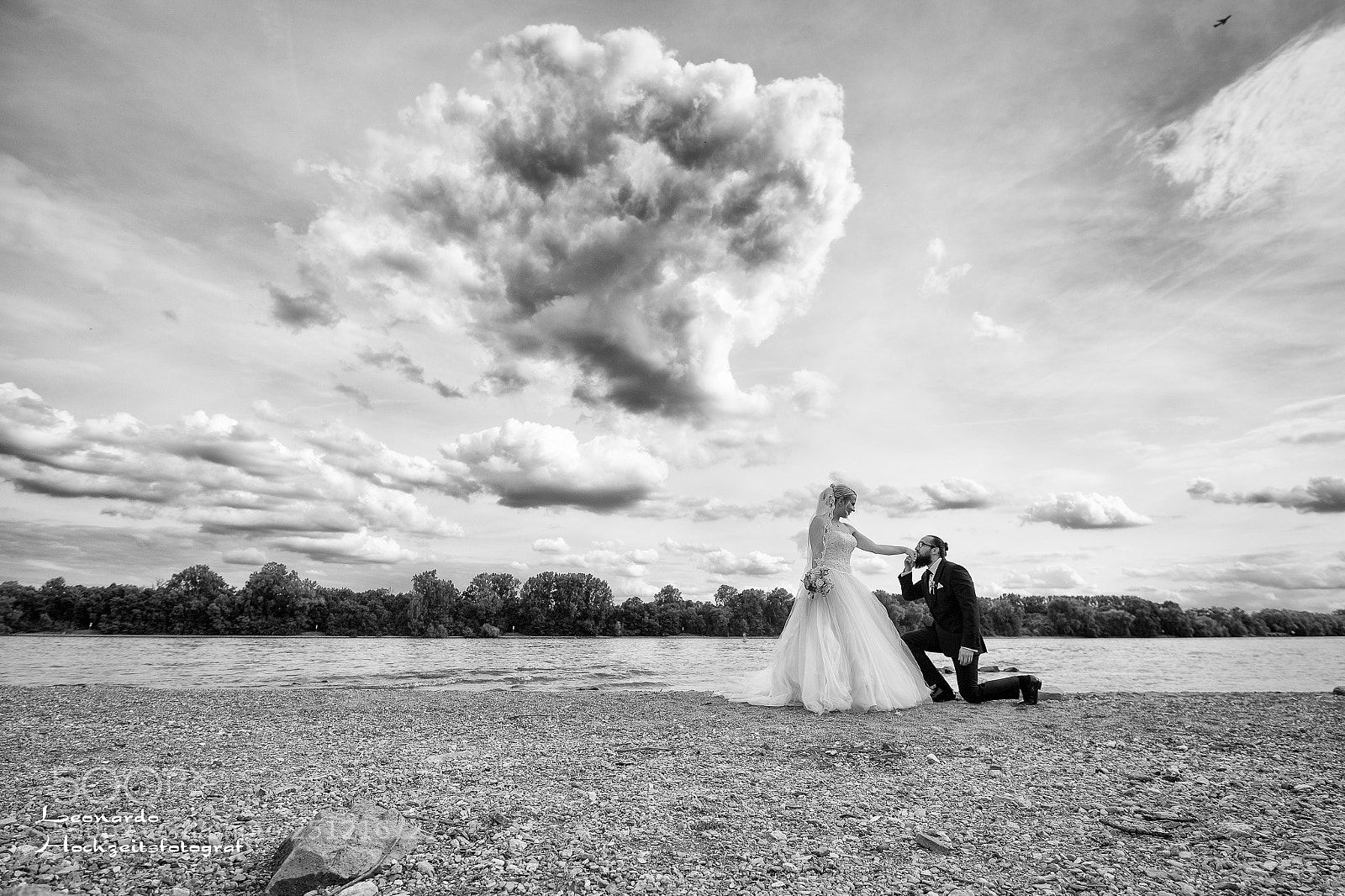 Canon EOS 5D Mark II sample photo. Wedding shooting photography