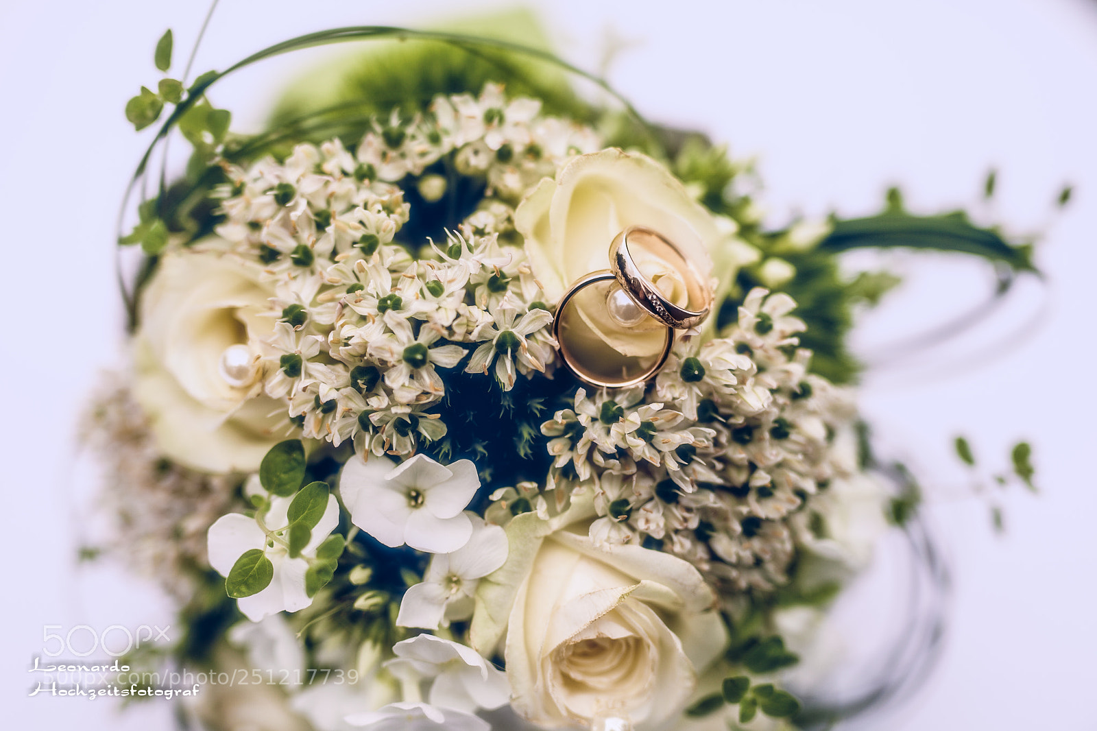 Canon EOS 5D Mark II sample photo. Bridal bouquet photography