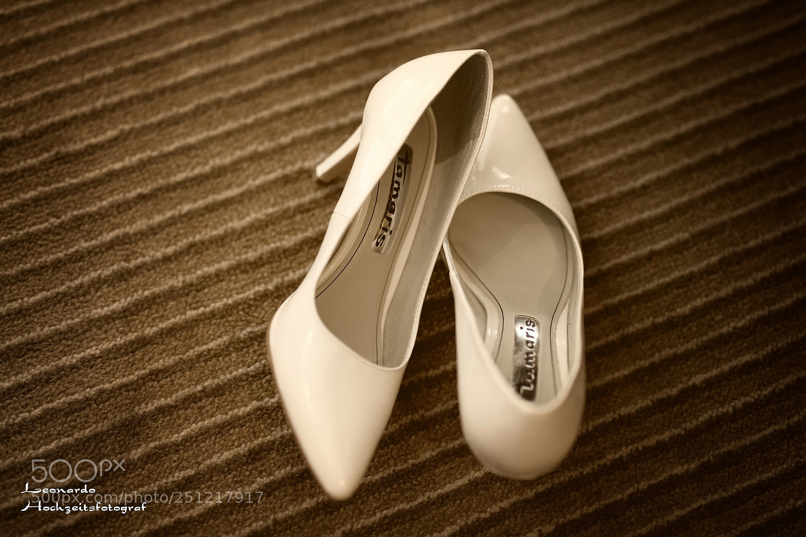 Canon EOS 5D Mark II sample photo. Getting ready bride photography