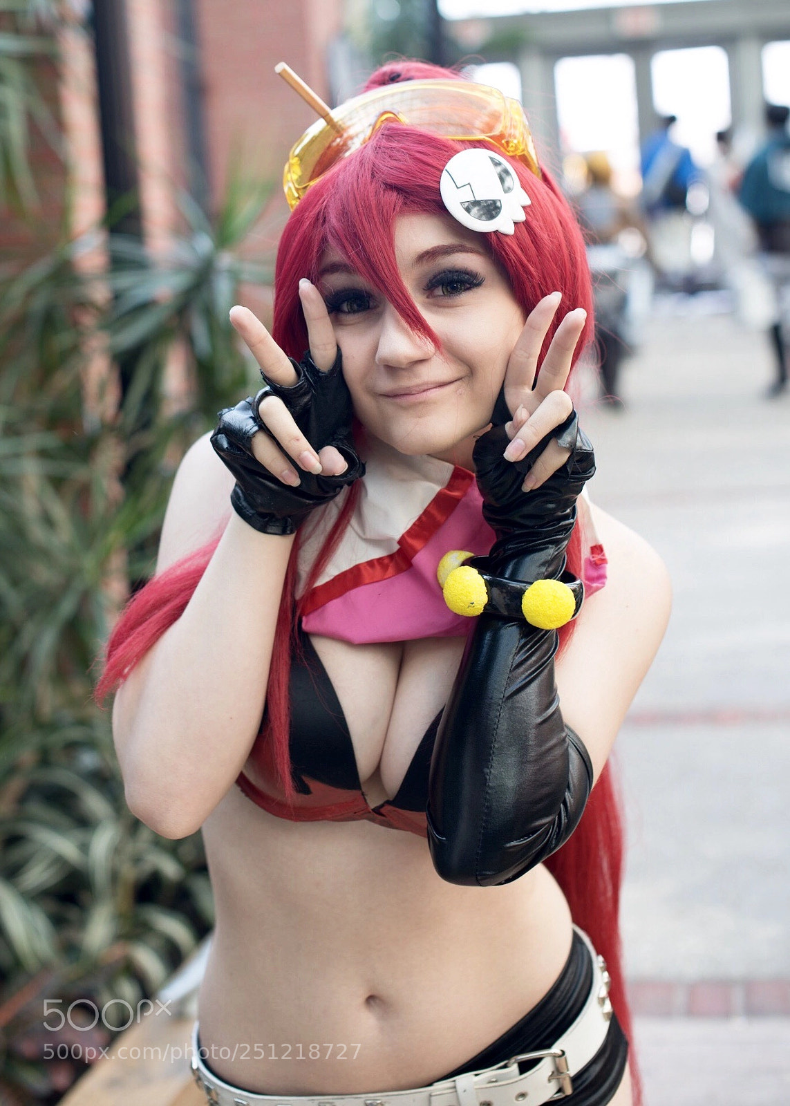 Nikon D800 sample photo. Yoko is ready for photography