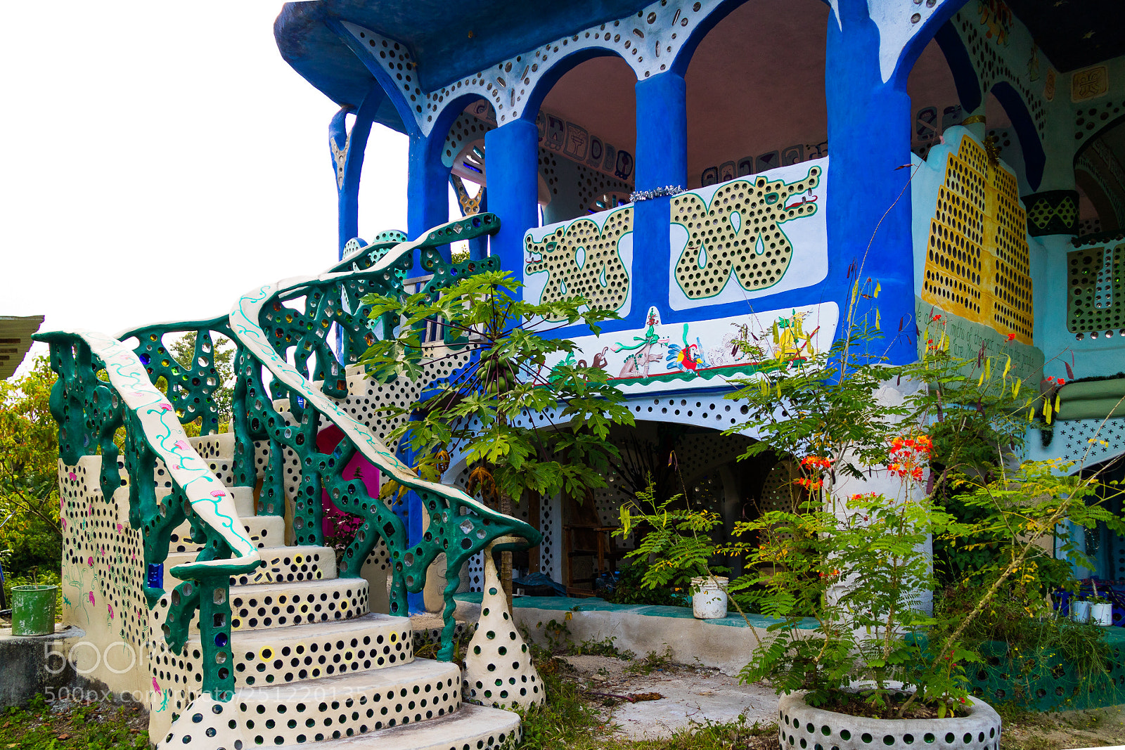 Canon EOS M3 sample photo. Earthship photography