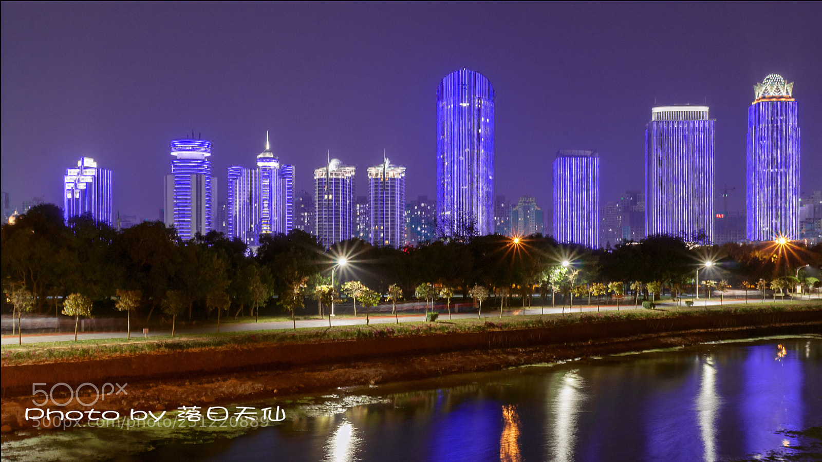 Nikon D90 sample photo. 海口夜色 photography