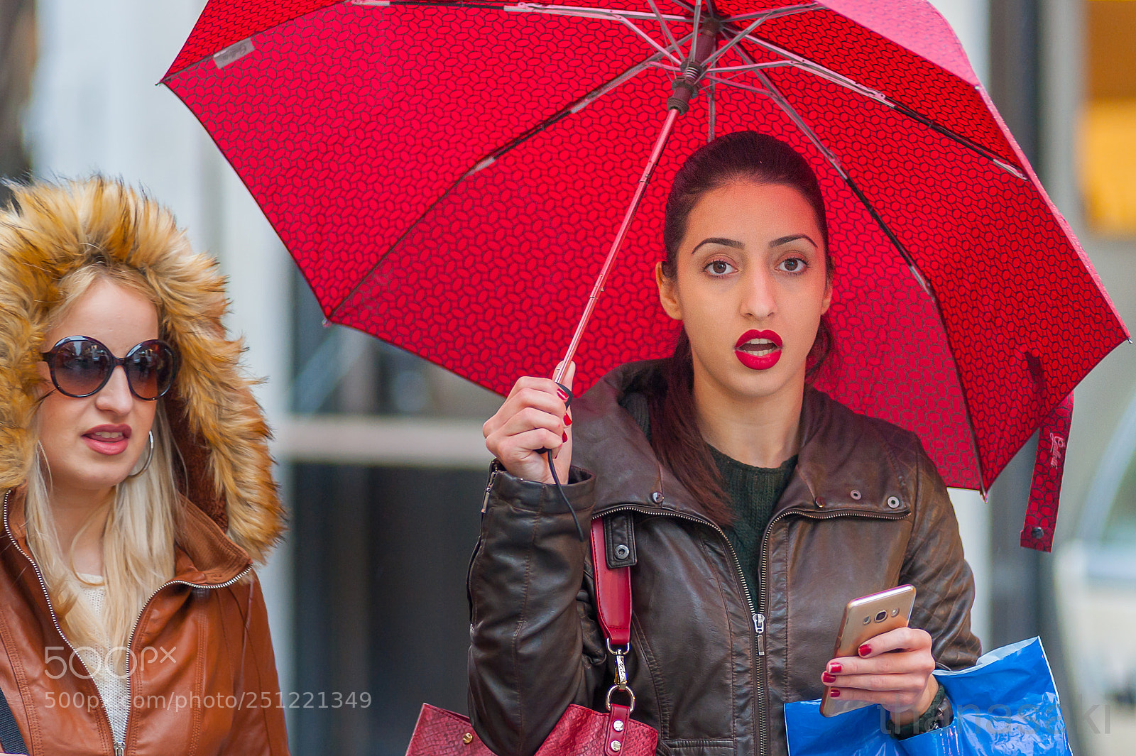 Nikon D700 sample photo. Lips and umbrella photography
