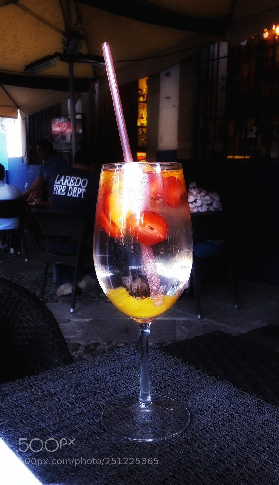 Samsung Galaxy J7 sample photo. Happy hour photography