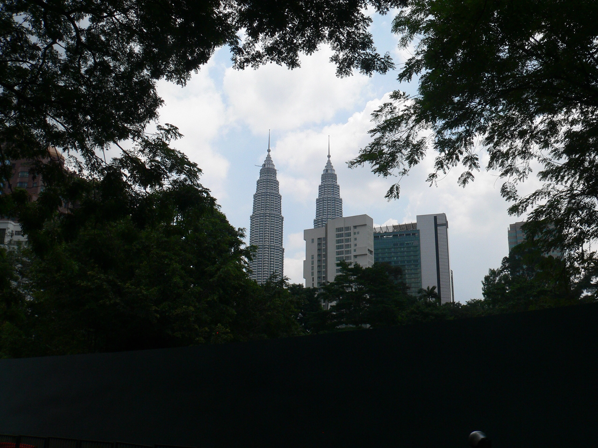 Panasonic DMC-FZ20 sample photo. A distant view..petronas world trade center photography