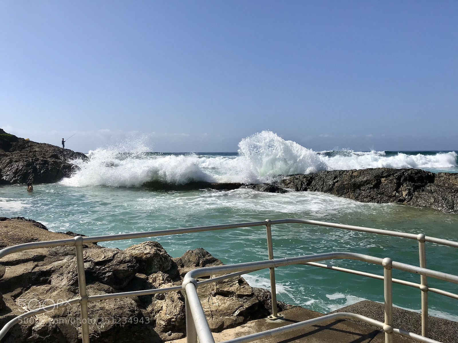 Apple iPhone 7 Plus sample photo. Rockpool big splash photography
