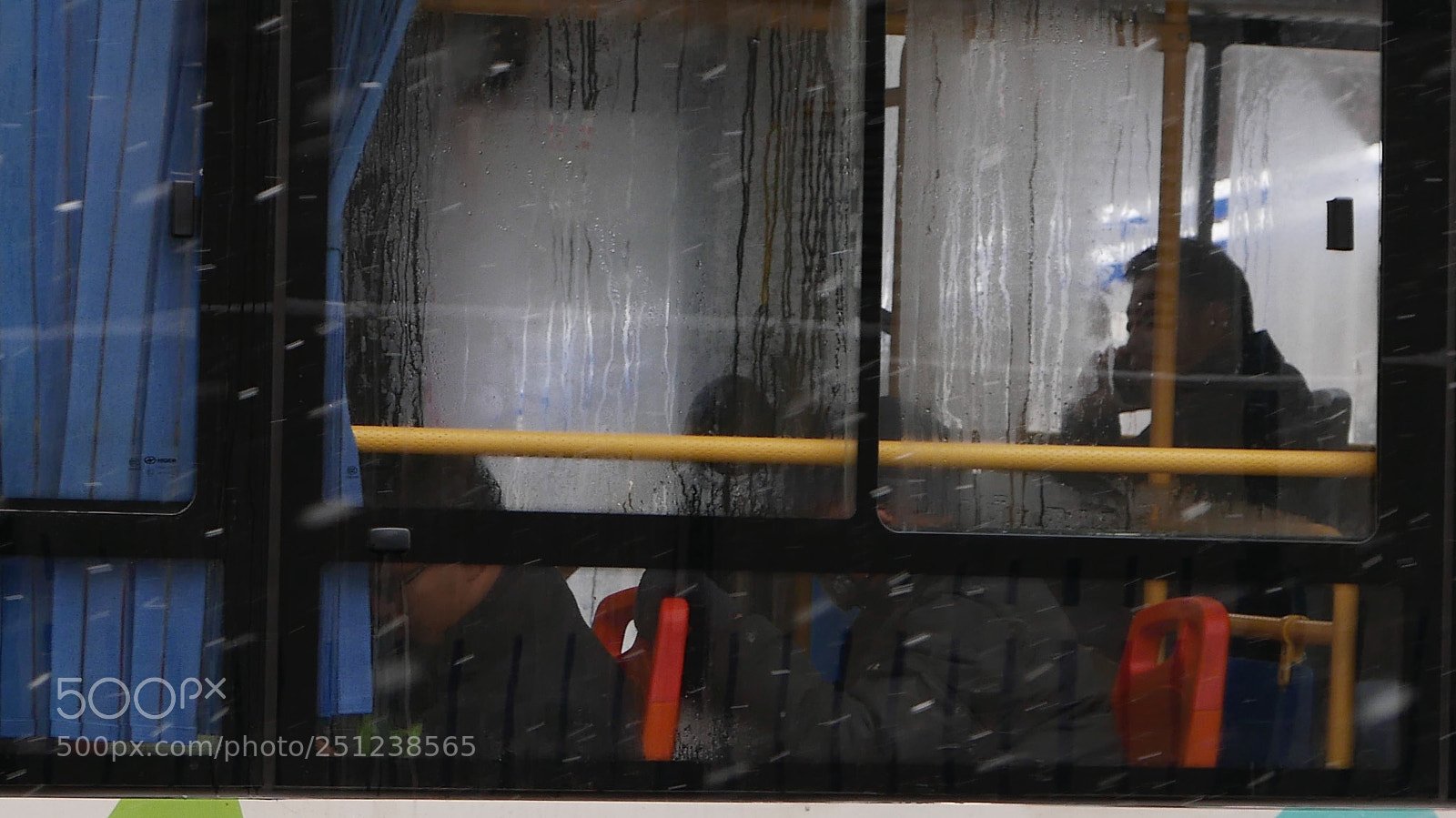 Leica D-Lux (Typ 109) sample photo. 《在路上》 photography