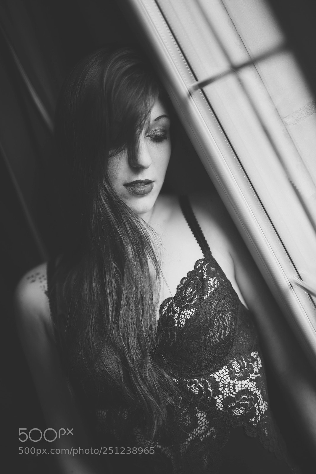 Nikon D810 sample photo. Elodie : glamour and curves photography