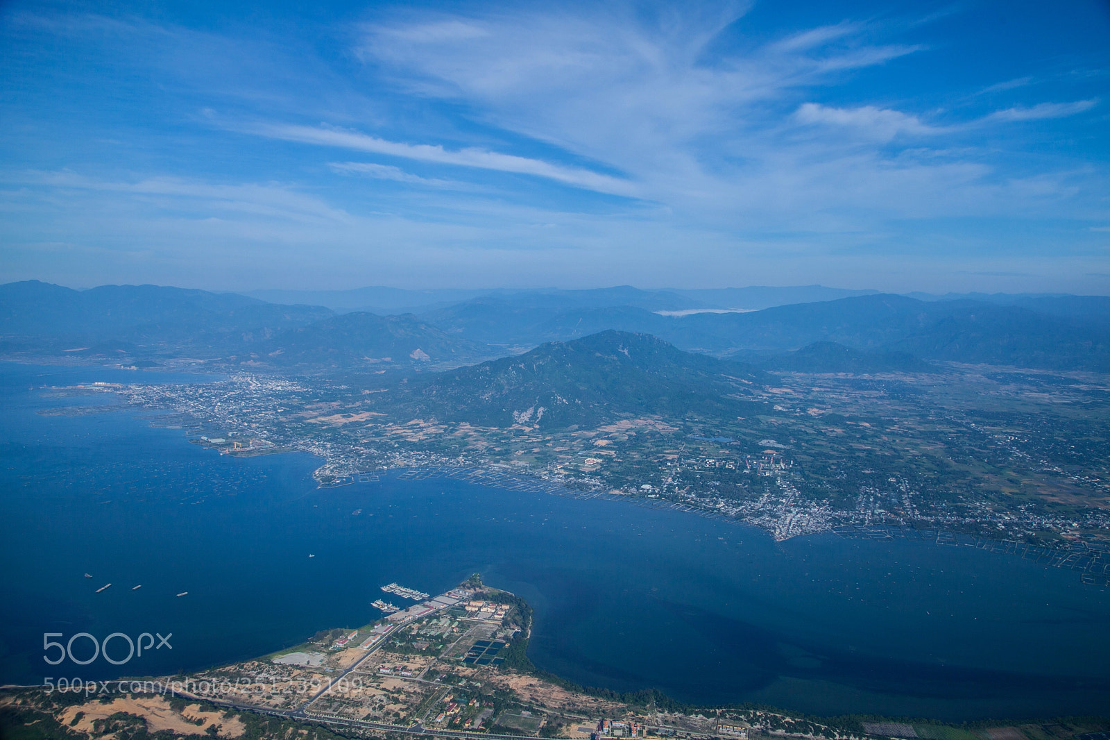 Canon EOS 5D Mark II sample photo. When leaving nha trang photography
