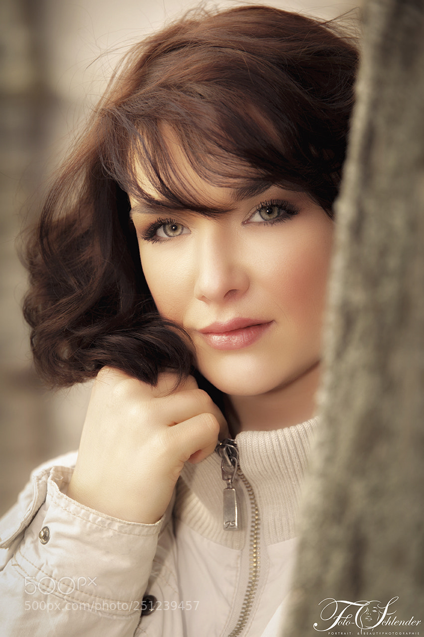 Canon EOS 5D Mark II sample photo. Julia photography