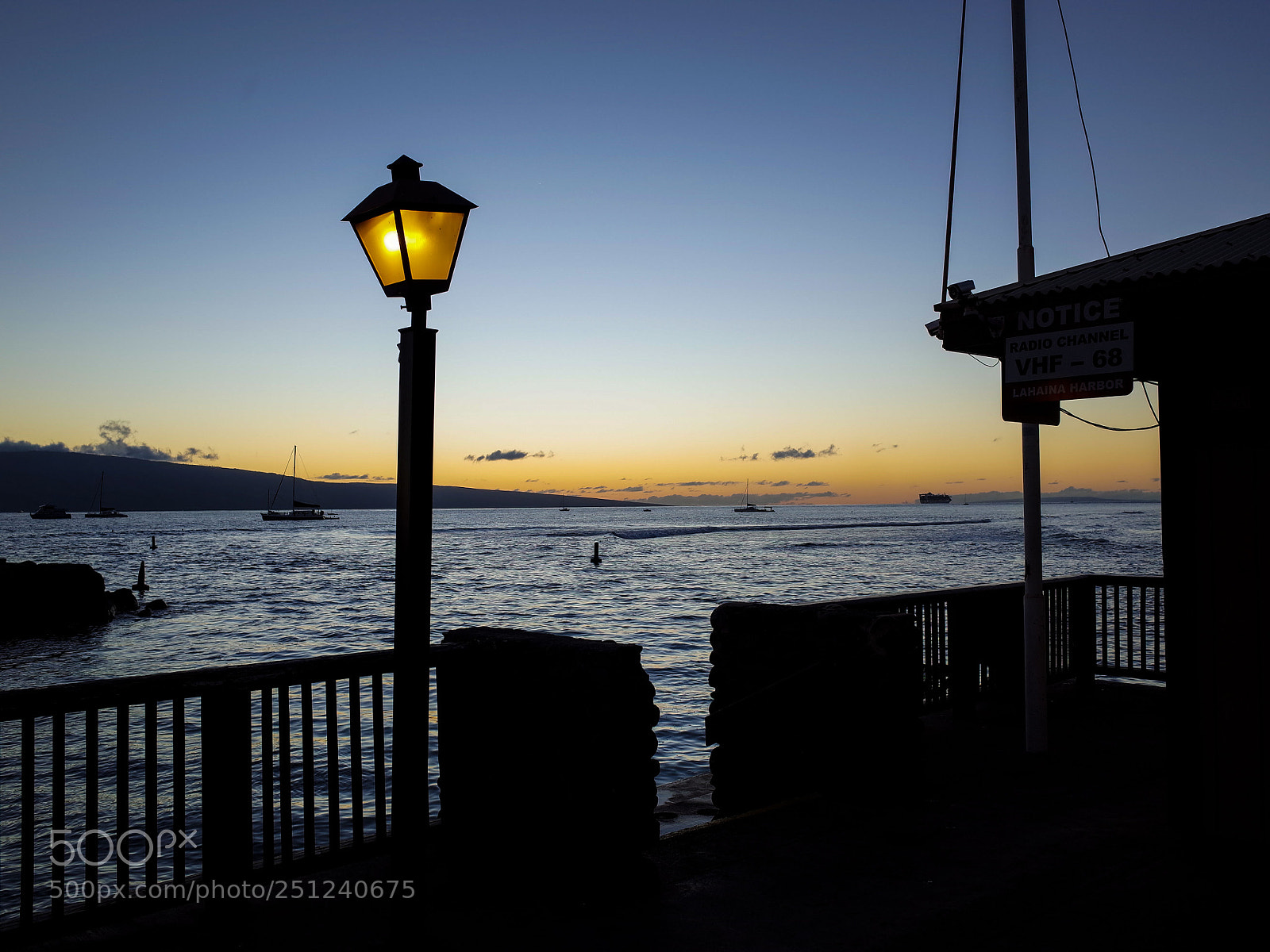 Ricoh GR sample photo. The lamppost photography