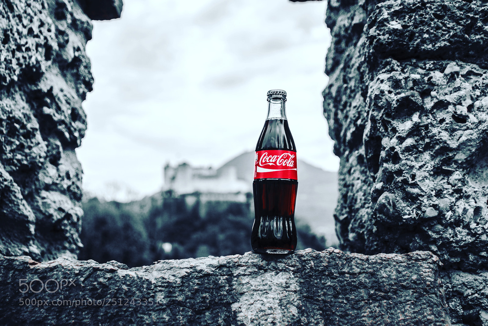 Canon EOS 70D sample photo. Daily coca-cola picture : castle photography