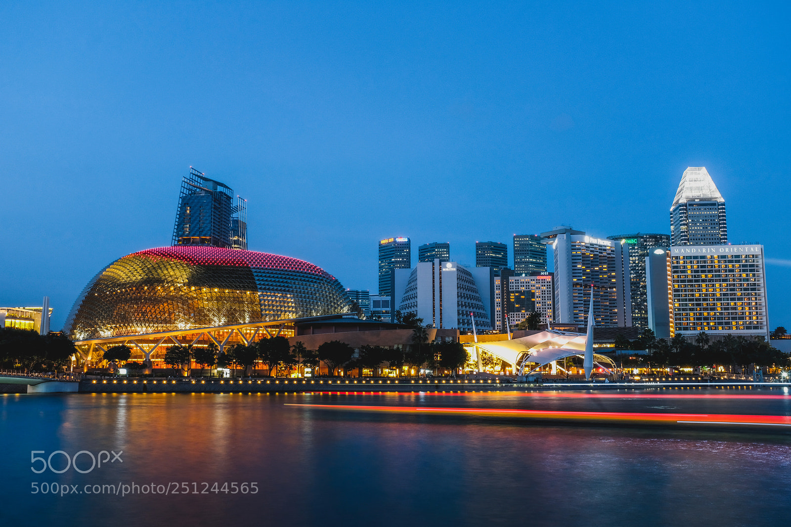 Fujifilm X100F sample photo. The esplanade, singapore photography
