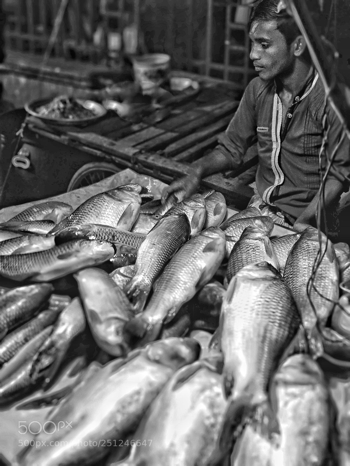 Xiaomi Mi A1 sample photo. Fish seller photography