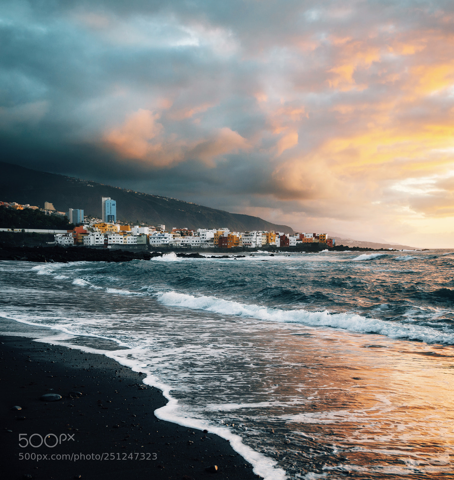 Nikon D7000 sample photo. Beach with black sand photography
