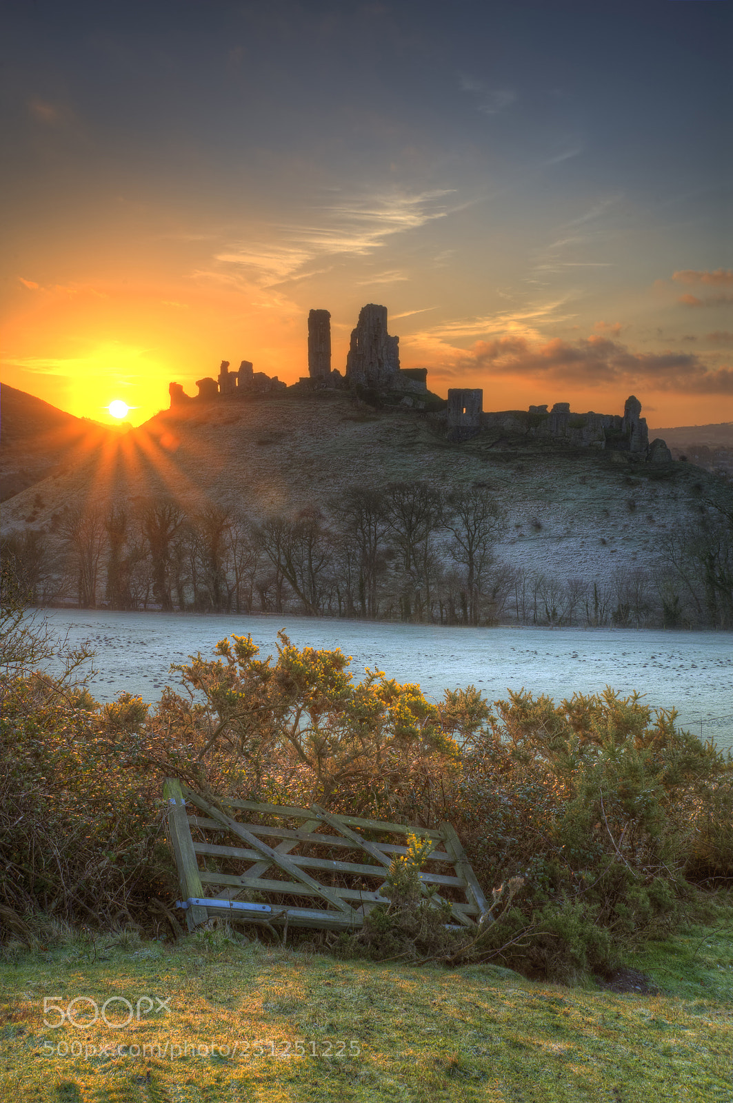 Nikon D700 sample photo. Beautiful medieval castle ruin photography