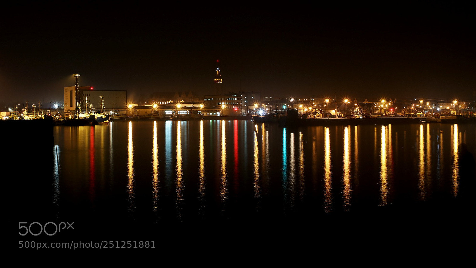 Canon EOS 80D sample photo. Night reflections photography