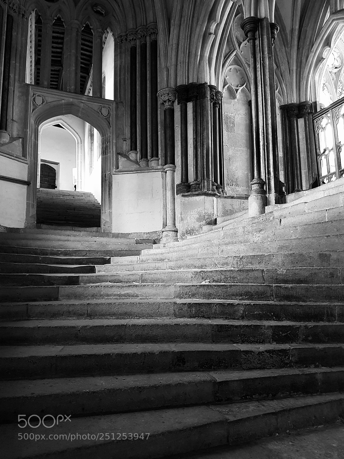 Samsung Galaxy S7 sample photo. Chapterhouse stairs photography