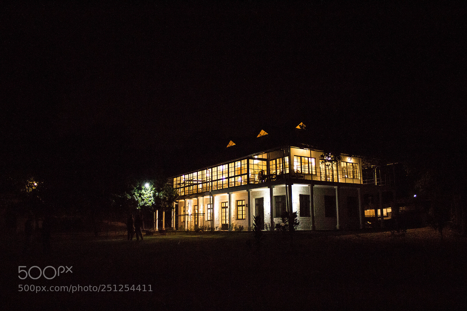 Canon EOS 700D (EOS Rebel T5i / EOS Kiss X7i) sample photo. Dining in the mountains photography