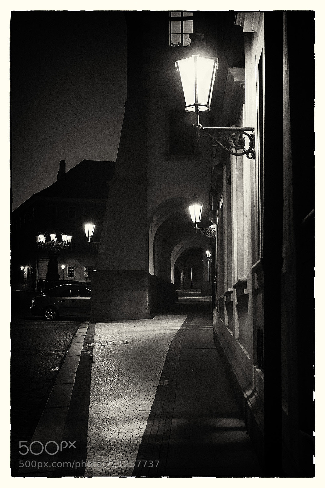 Canon EOS 80D sample photo. Night street photography