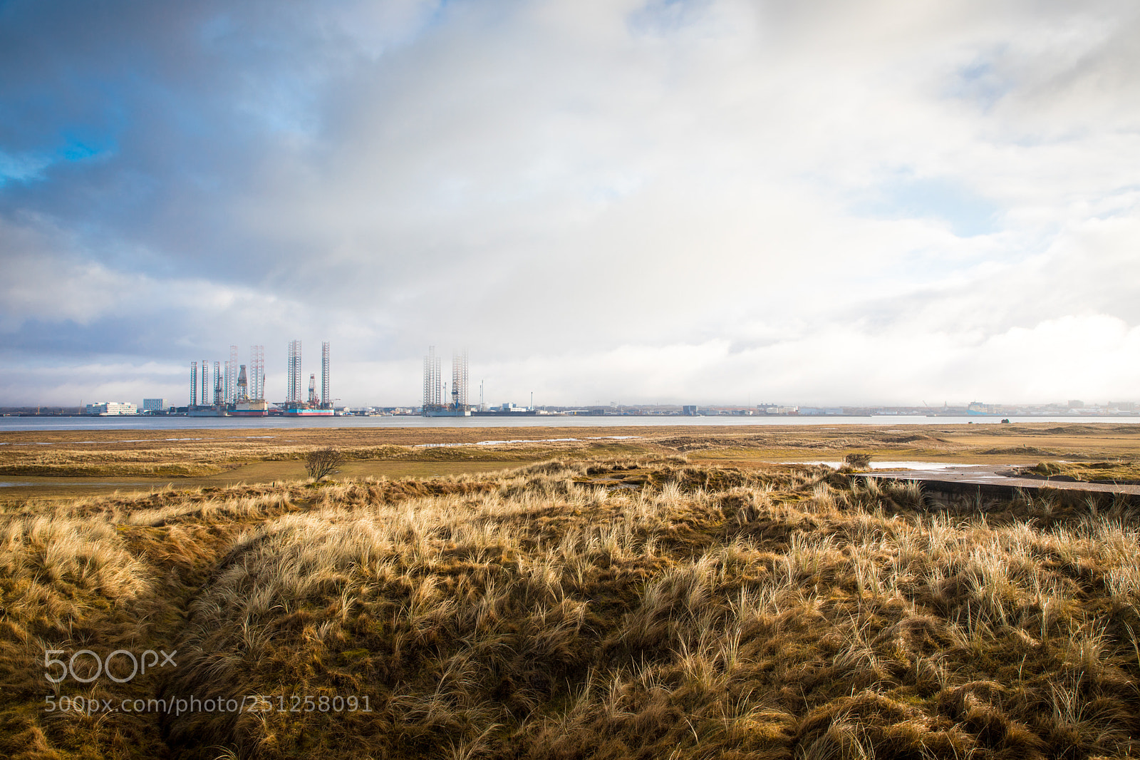 Canon EOS 5D Mark IV sample photo. Esbjerg habor photography