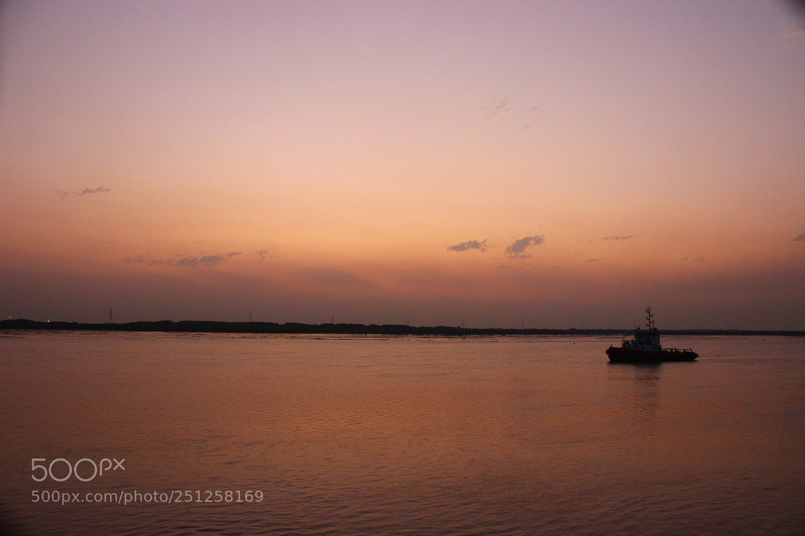 Canon EOS 600D (Rebel EOS T3i / EOS Kiss X5) sample photo. Dusk photography