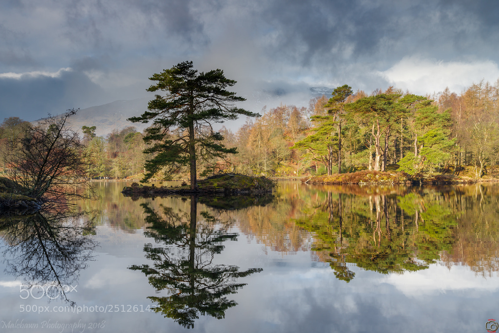 Canon EOS 6D Mark II sample photo. Waterside reflection. photography