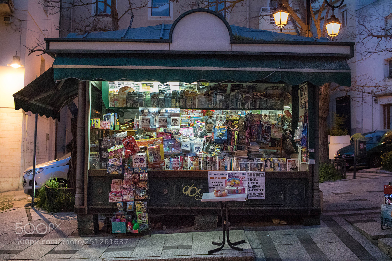 Canon EOS 750D (EOS Rebel T6i / EOS Kiss X8i) sample photo. Street photography
