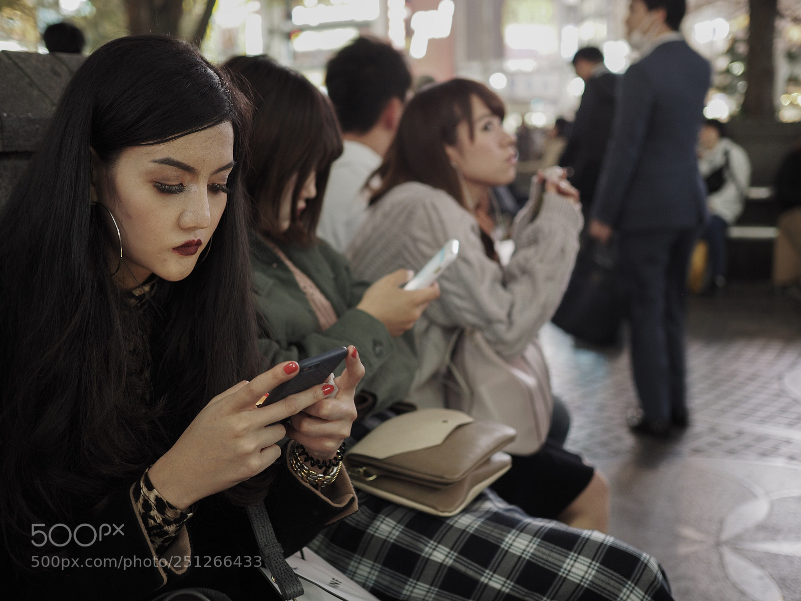 Olympus OM-D E-M1 sample photo. Everyone is waiting for photography