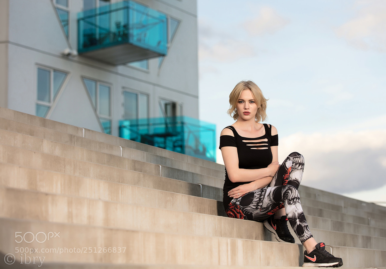 Canon EOS 5DS sample photo. Jenni. photography