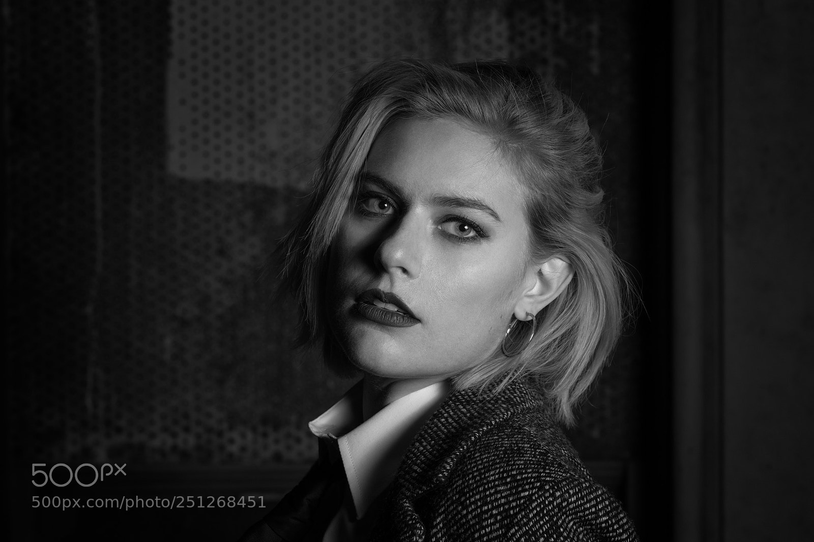 Canon EOS 80D sample photo. Noir photography