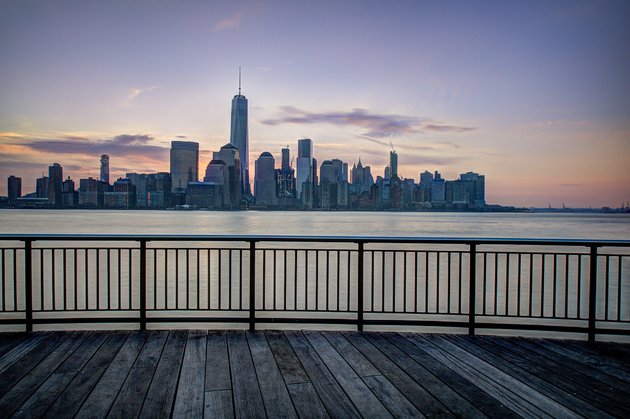 Sony SLT-A35 sample photo. Golden hour skyline of nyc photography