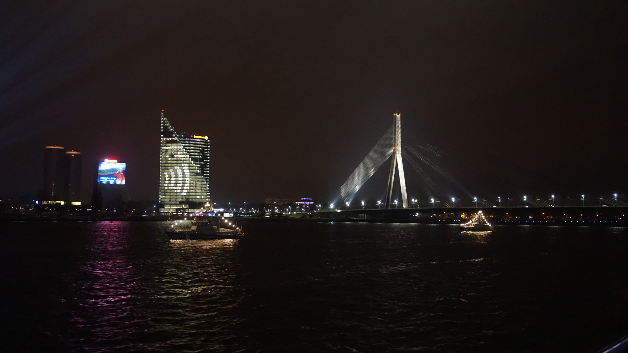 Sony a6000 + Sony E 18-50mm F4-5.6 sample photo. Staro rīga photography