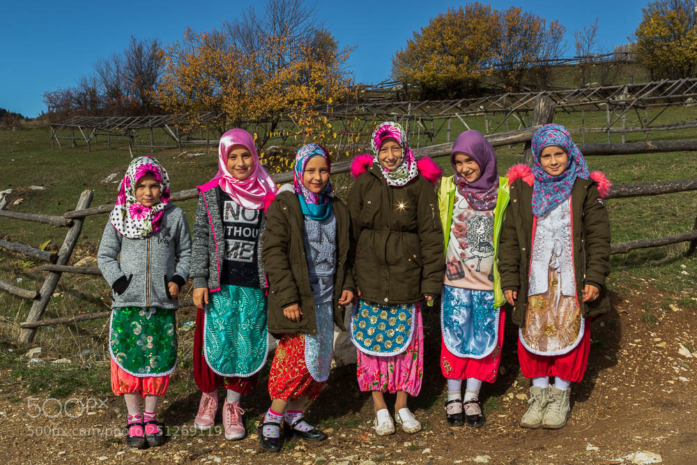 Canon EOS 7D Mark II sample photo. Ribnovo girls photography