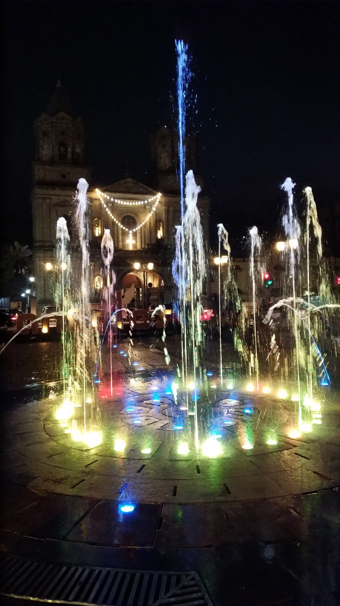 ASUS ZenFone 3 Zoom (ZE553KL) sample photo. Dancing fountain lights photography