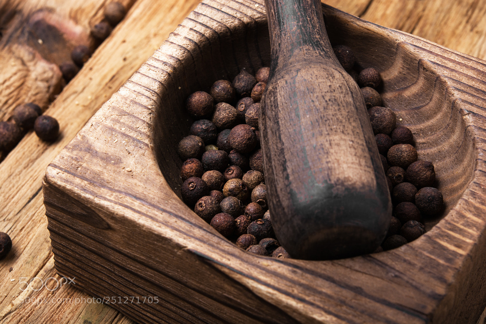 Nikon D7100 sample photo. Peppercorn in retro wooden photography