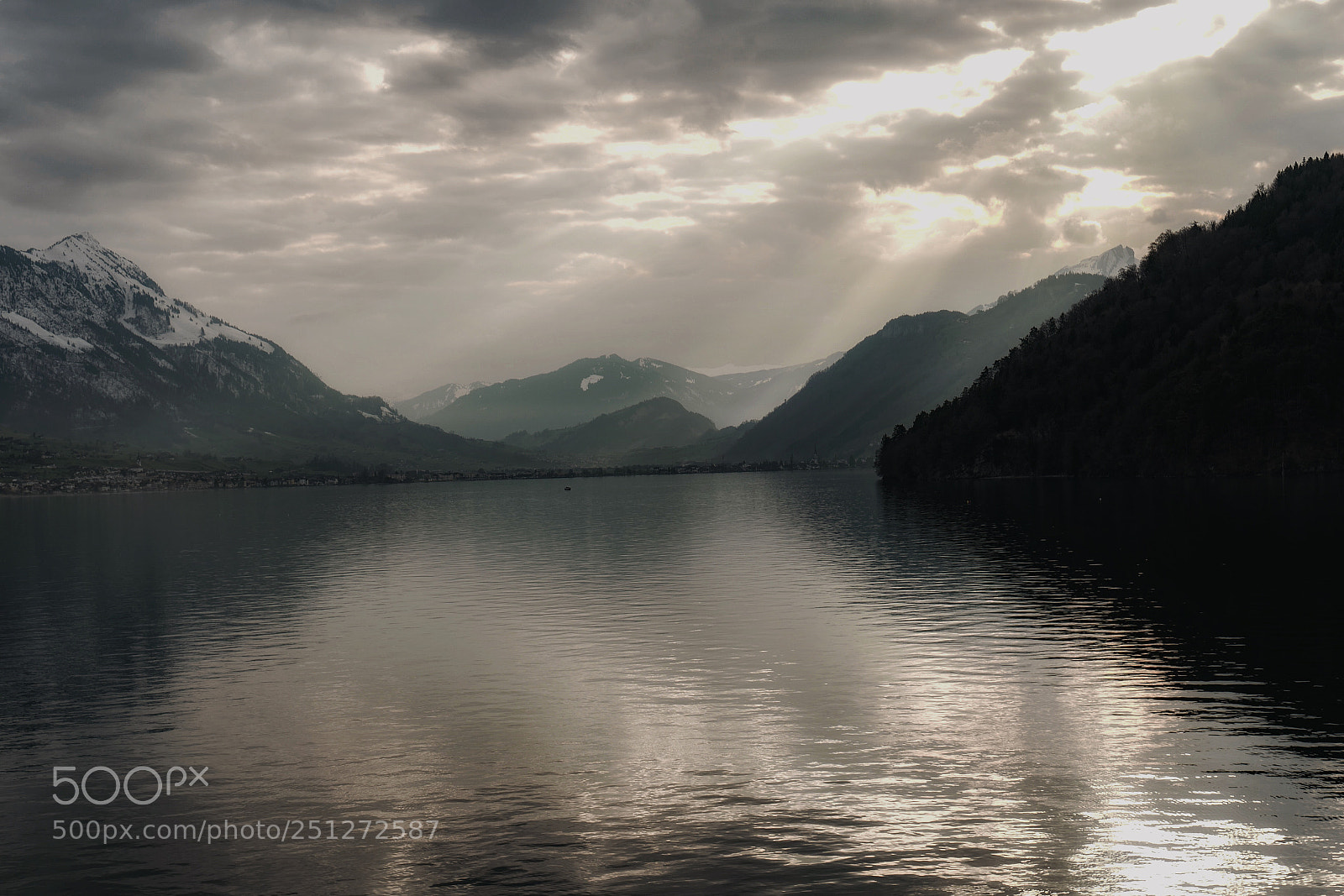 Leica SL (Typ 601) sample photo. Lake lucerne photography