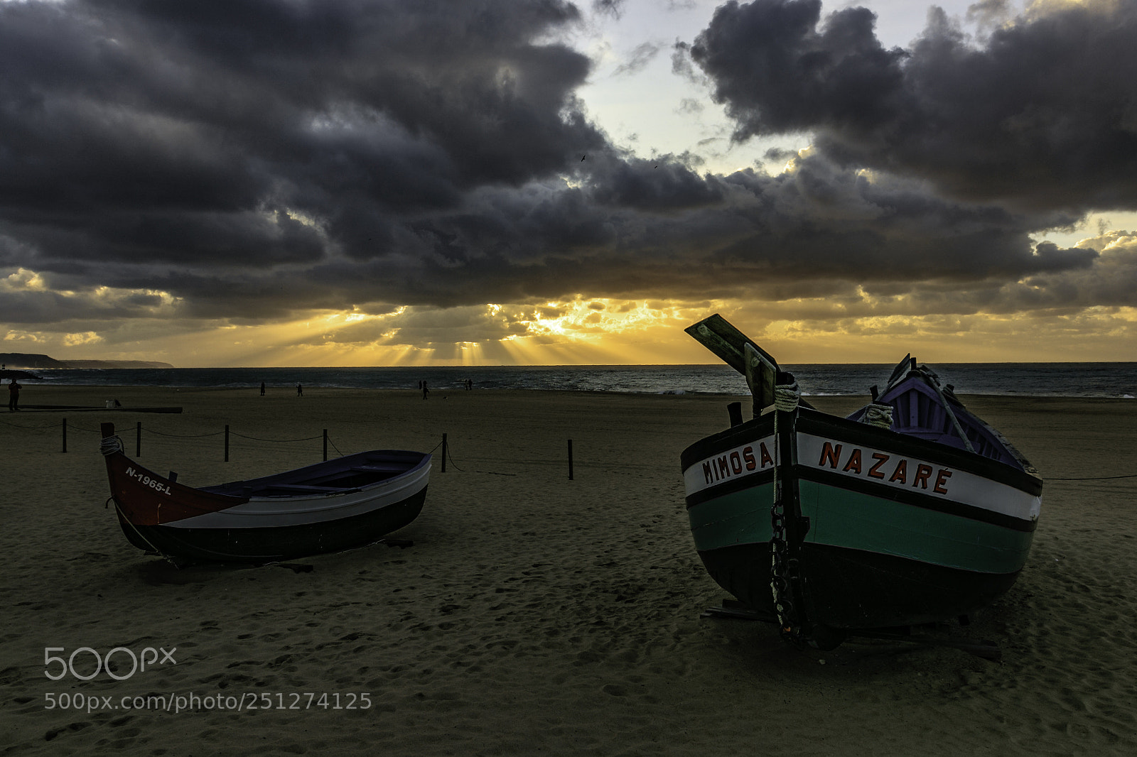 Canon EOS 80D sample photo. Nazaré beach sunset photography