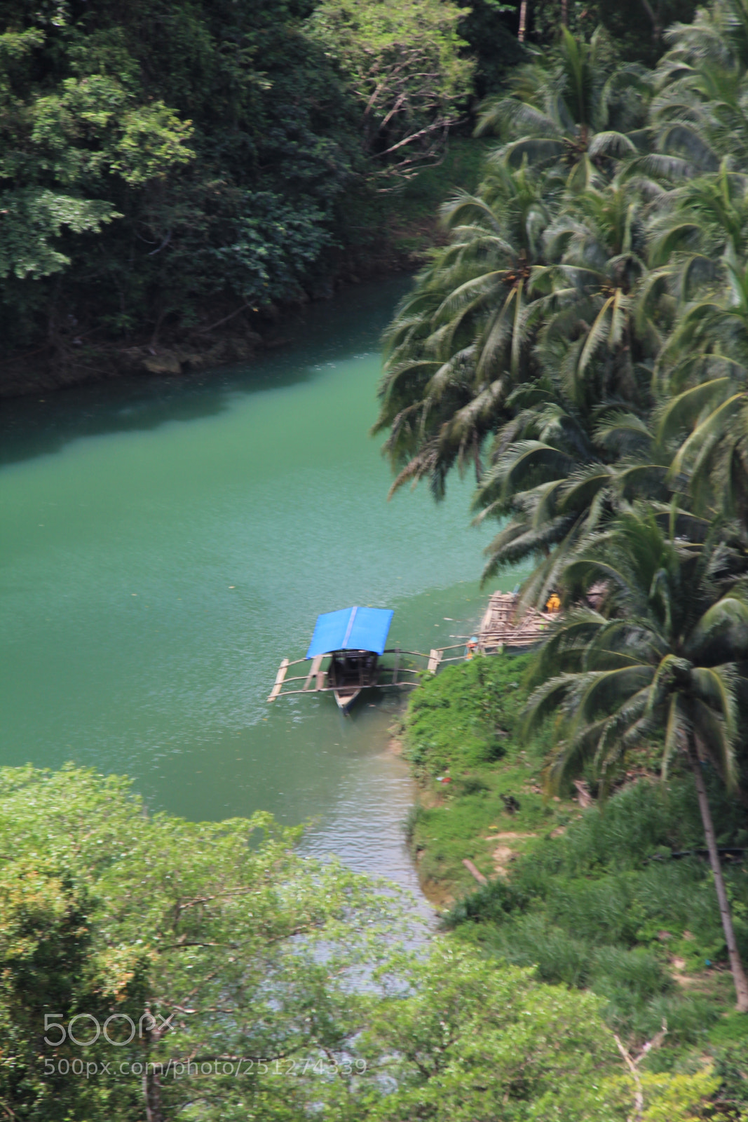 Canon EF-S 18-200mm F3.5-5.6 IS sample photo. Philippines photography
