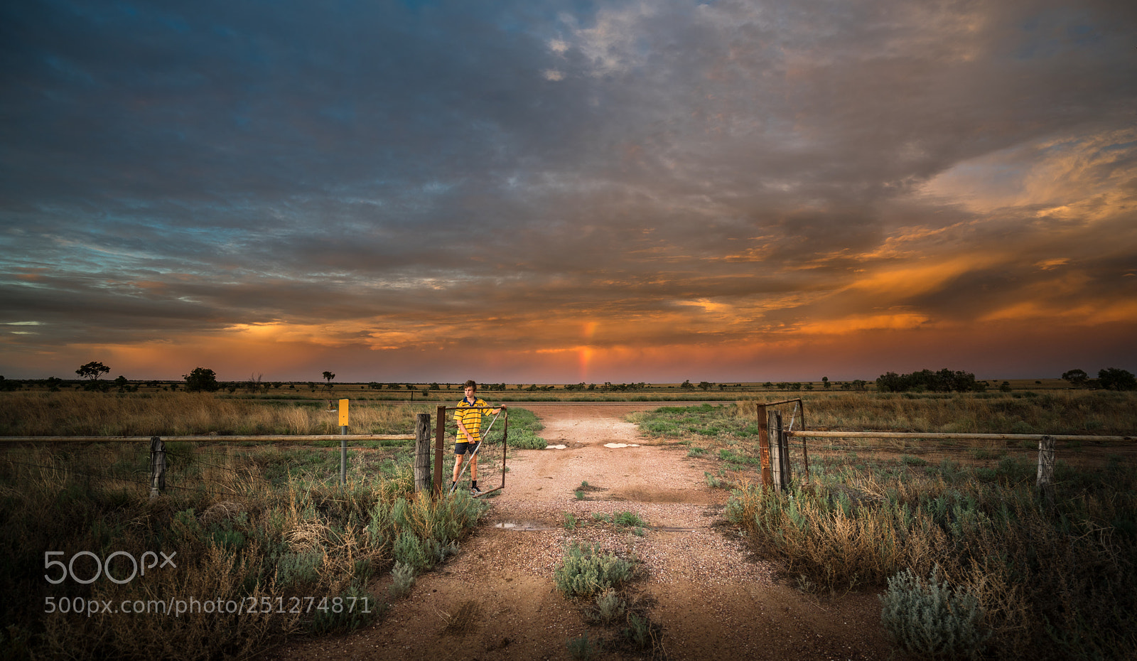 Sony a7R II sample photo. Outback gate photography
