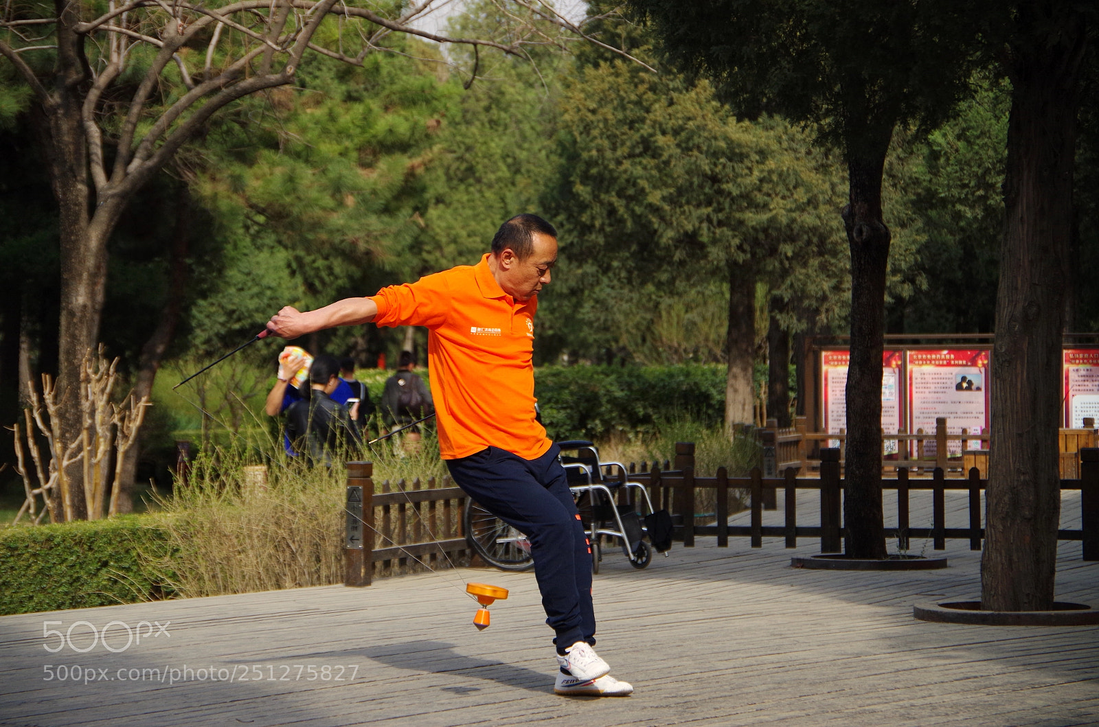Pentax K-50 sample photo. Diabolo photography