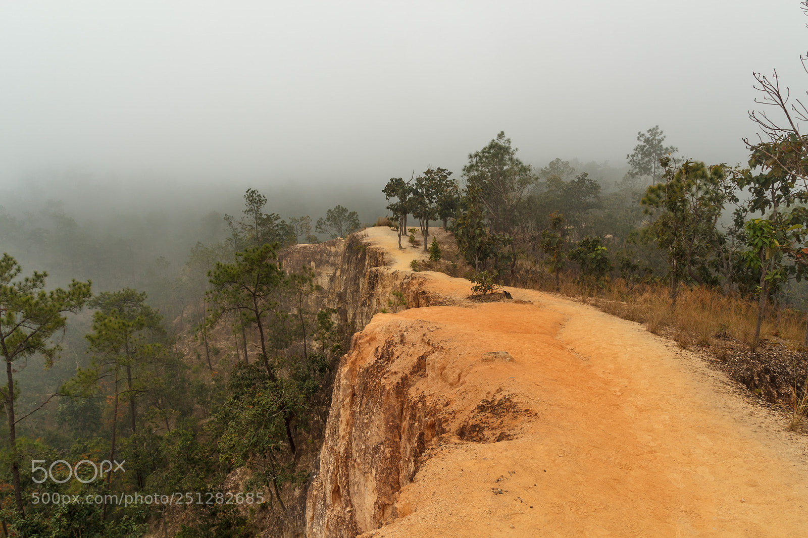 Canon EOS 600D (Rebel EOS T3i / EOS Kiss X5) sample photo. Pai canyon, thailand photography