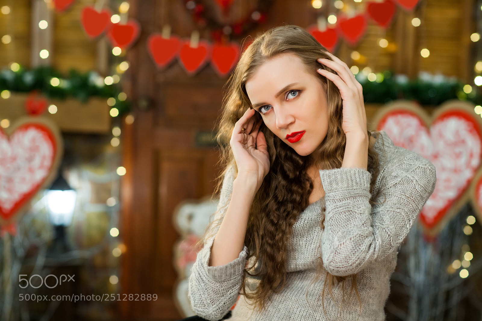 Canon EOS 5D Mark II sample photo. Attractive female celebrate valentine's photography