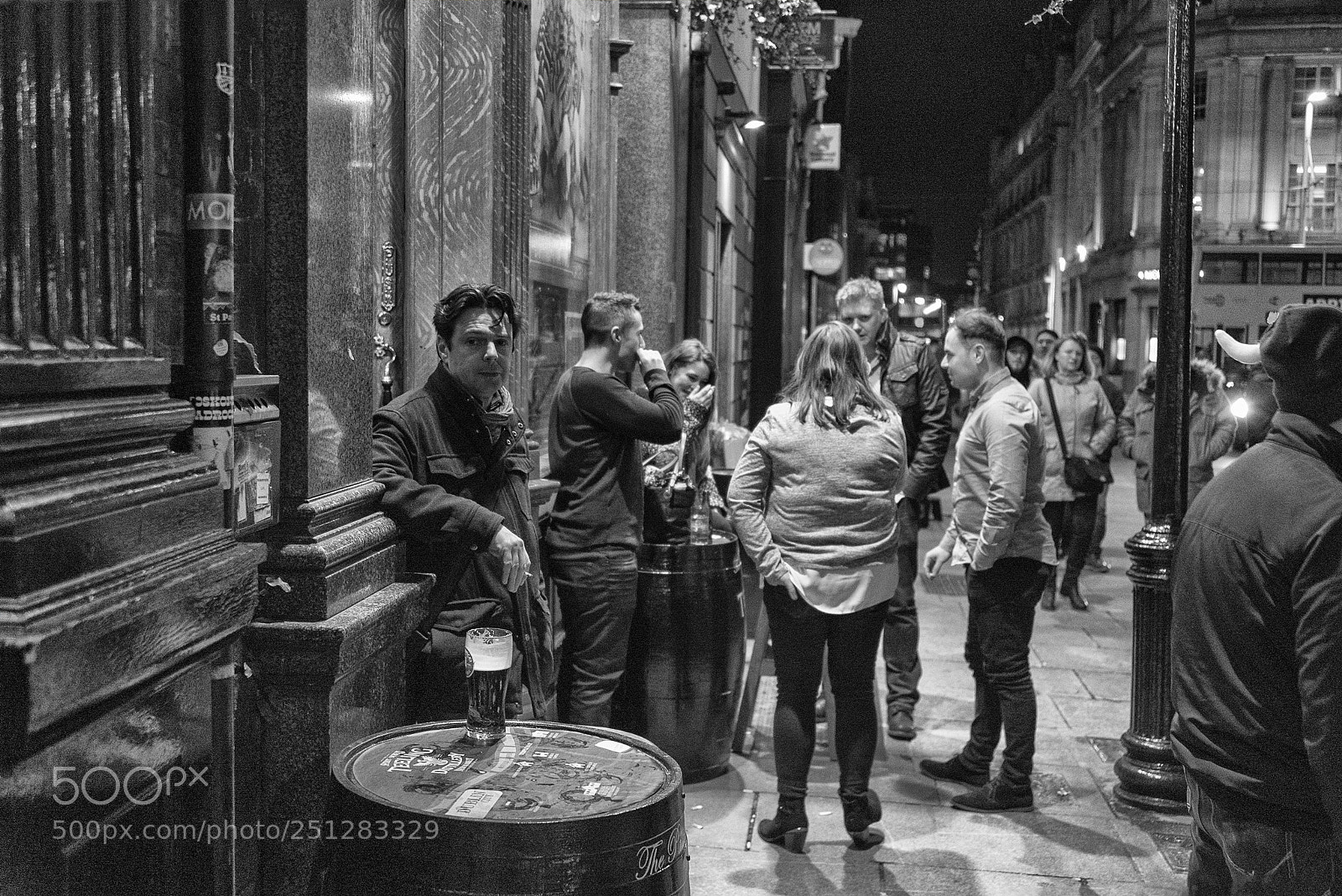 Nikon D610 sample photo. Outside the palace bar photography