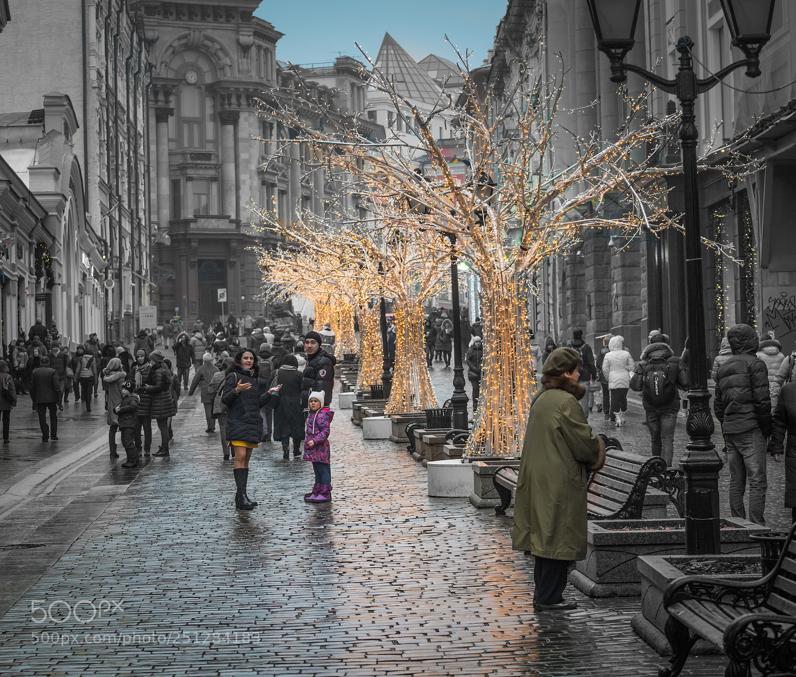 Sony a7R III sample photo. Moscow street photography