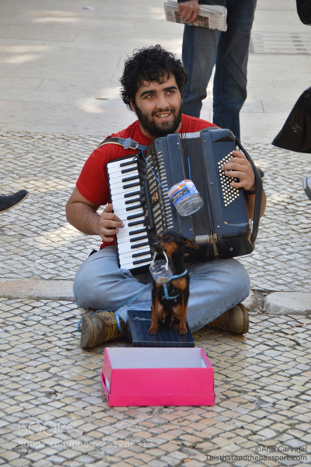 Nikon D3200 sample photo. Street performer photography