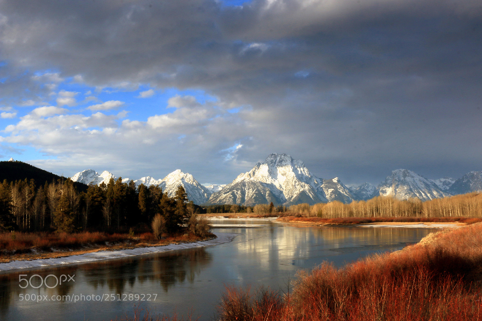 Canon EOS 70D sample photo. Morning light in oxbow photography